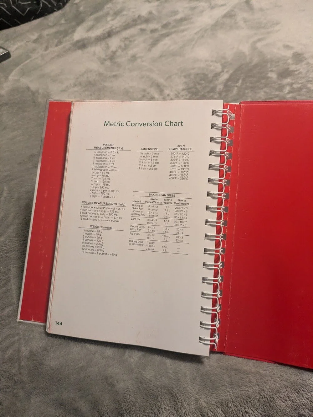 Crock-Pot 5 Ingredients or Less Dump Meals Cookbook Hardcover Spiral Bound 100+